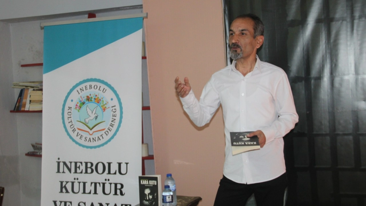 İnebolu'da 'Ayak&uuml;st&uuml; Memleket Muhabbetleri'ne yoğun ilgi